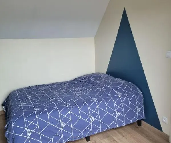 Proches Du Circuit Des 24 Du Mans, Au Calme Fay (Sarthe)