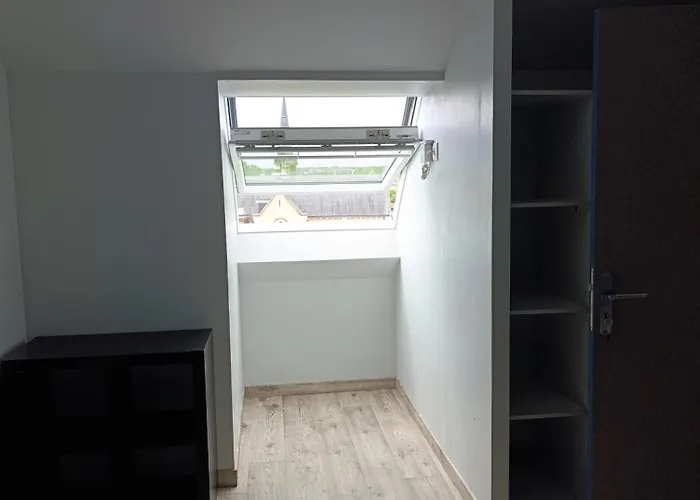 Proches Du Circuit Des 24 Du Mans, Au Calme *